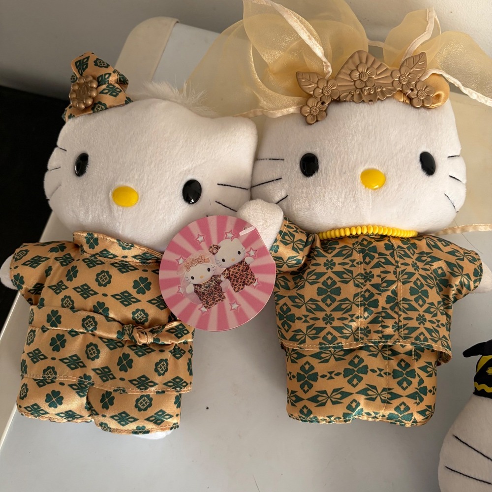 Sanrio Hello Kitty Wedding Plush Set Traditional Gold Green Outfit 1999 NWT